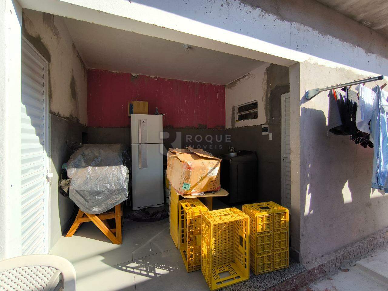 Casa Comercial à venda no bairro Centro: ÁREA DE SERVIÇO