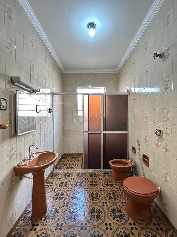 Casa Residencial para aluguel no bairro Vila Paulista: WC social 
