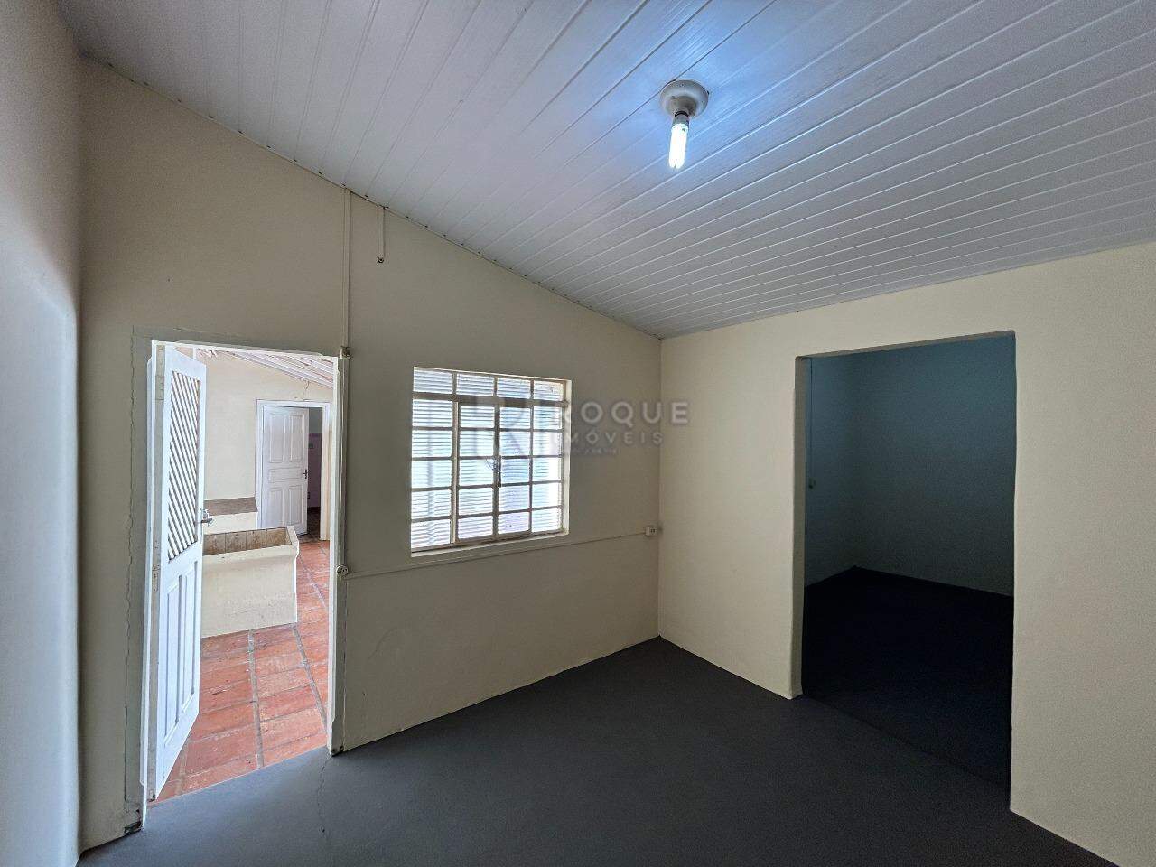 Casa Residencial para aluguel no bairro Vila Paulista: Sala fundo 