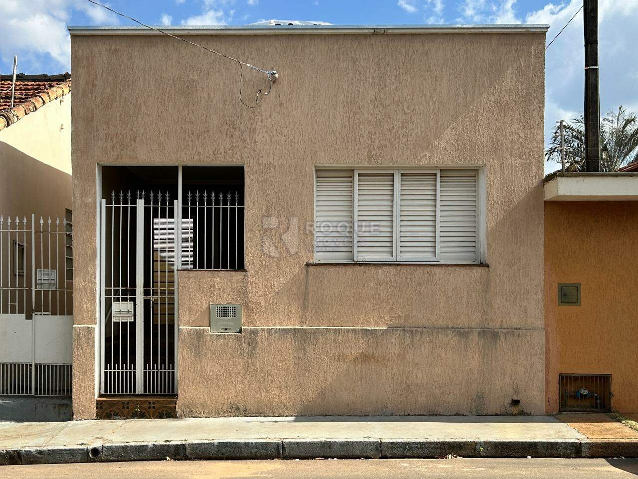 Casa Residencial para aluguel no bairro Vila Paulista: Fachada 
