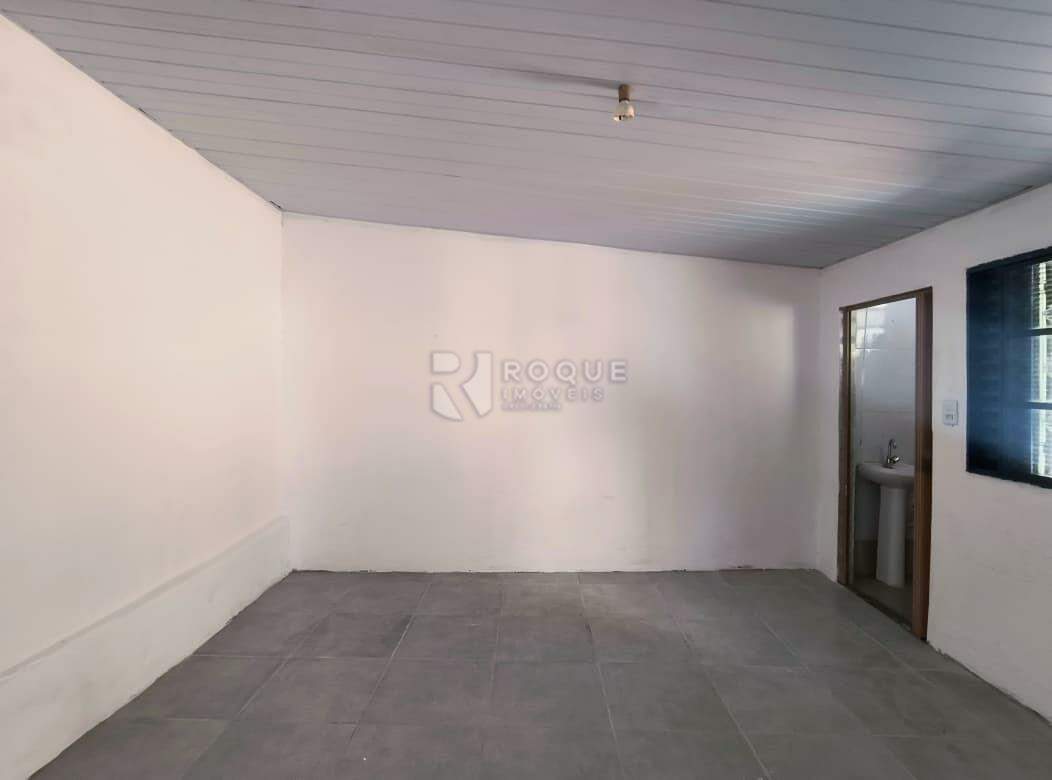 Casa Residencial para aluguel no bairro Jardim Nova Itália: Dormitório