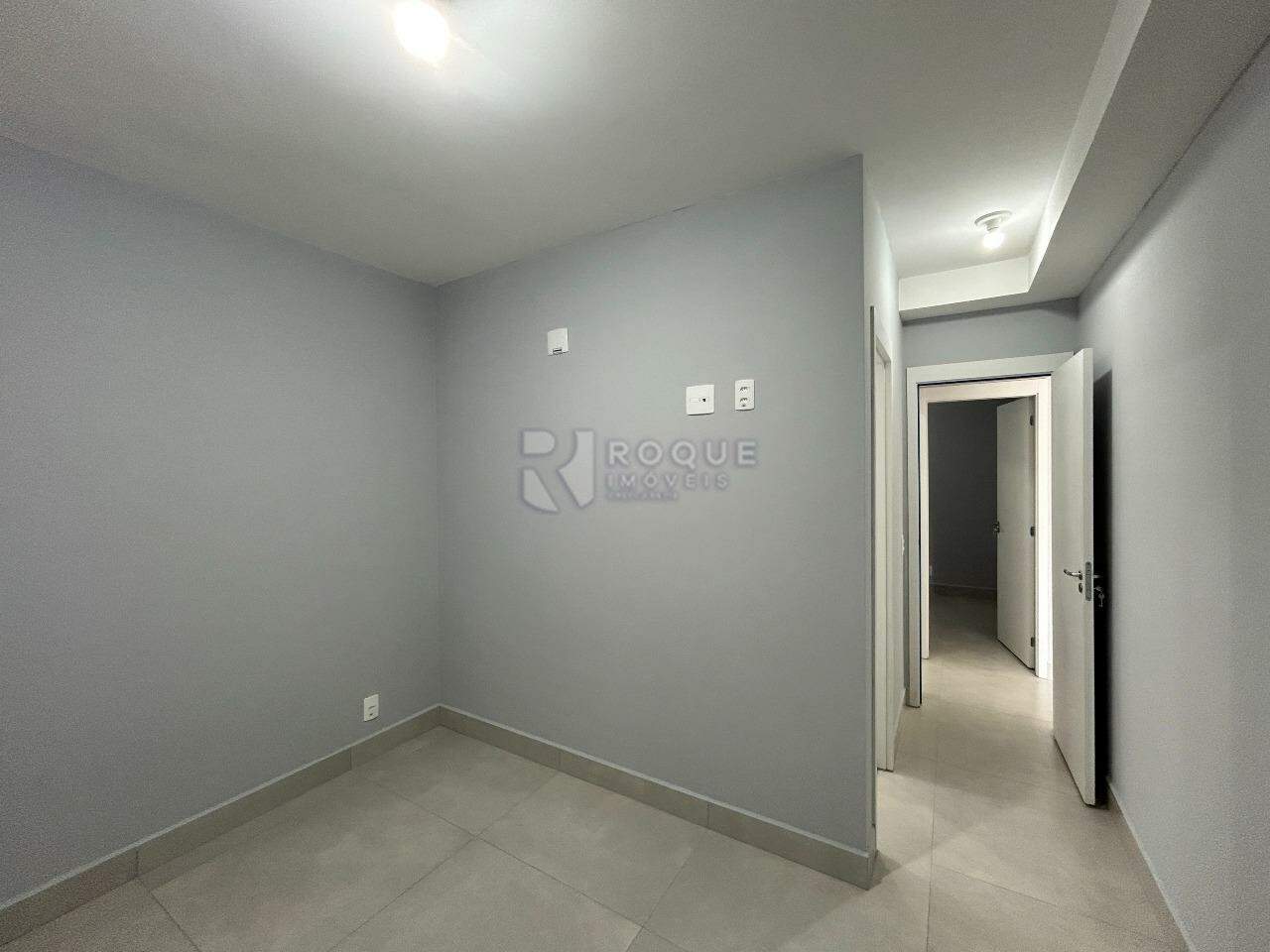 Apartamento para aluguel no bairro Jardim Santa Adélia: Dormitório 2 suíte 