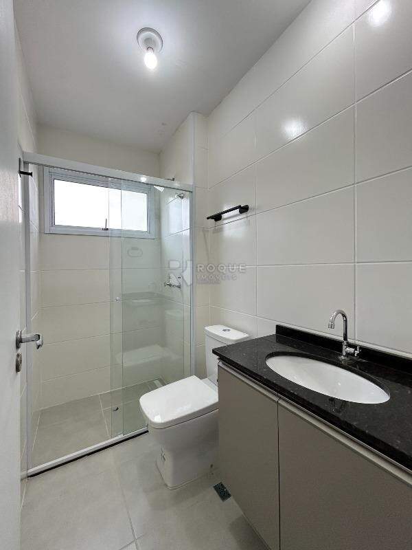 Apartamento para aluguel no bairro Jardim Santa Adélia: WC social 
