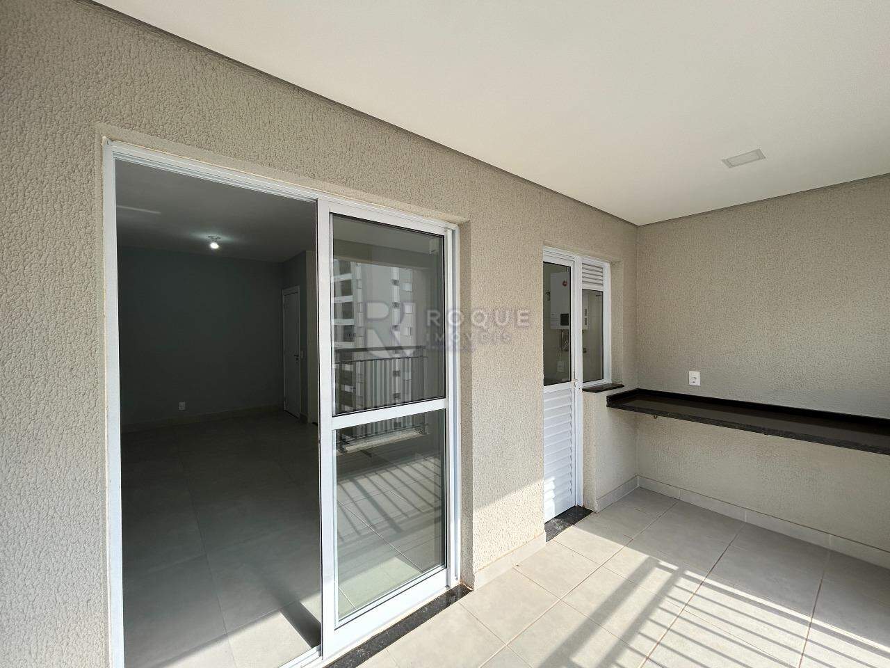 Apartamento para aluguel no bairro Jardim Santa Adélia: Sacada 