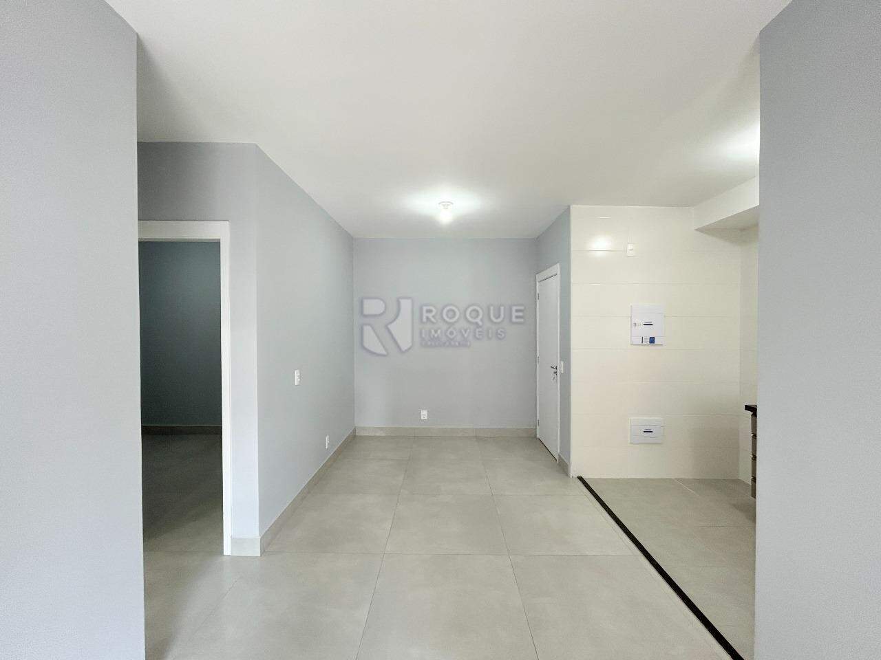 Apartamento para aluguel no bairro Jardim Santa Adélia: Sala