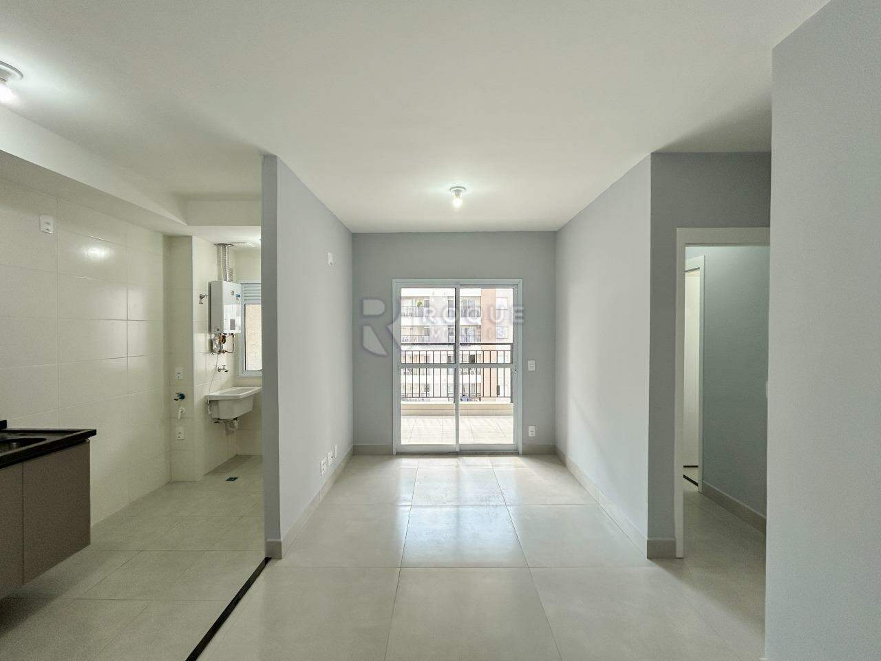 Apartamento para aluguel no bairro Jardim Santa Adélia: Sala