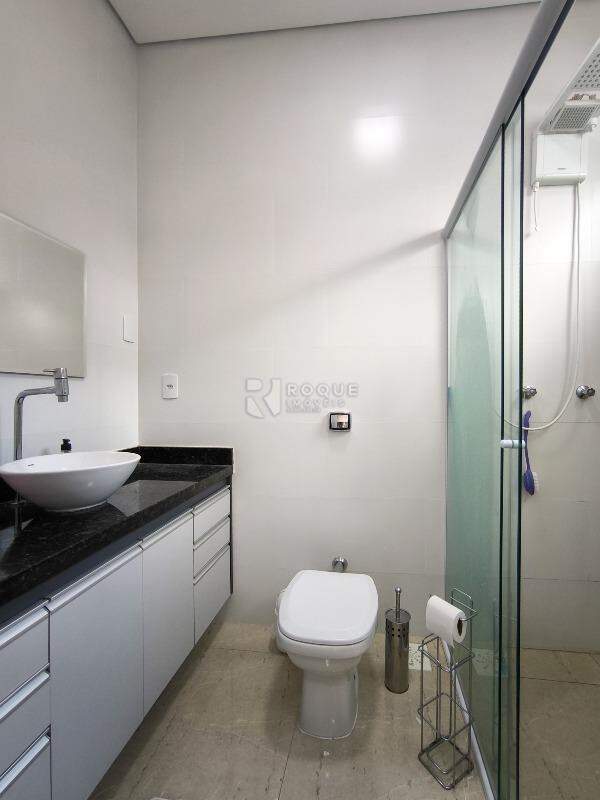 Casa Residencial à venda no bairro Jardim Marajoara: WC SUÍTE