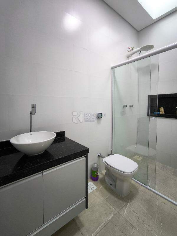 Casa Residencial à venda no bairro Jardim Marajoara: BANHEIRO SOCIAL