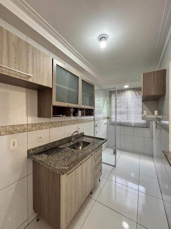 Apartamento para aluguel no bairro Vila Camargo: Cozinha 