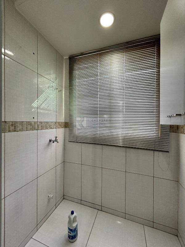 Apartamento para aluguel no bairro Vila Camargo: Área de serviço 