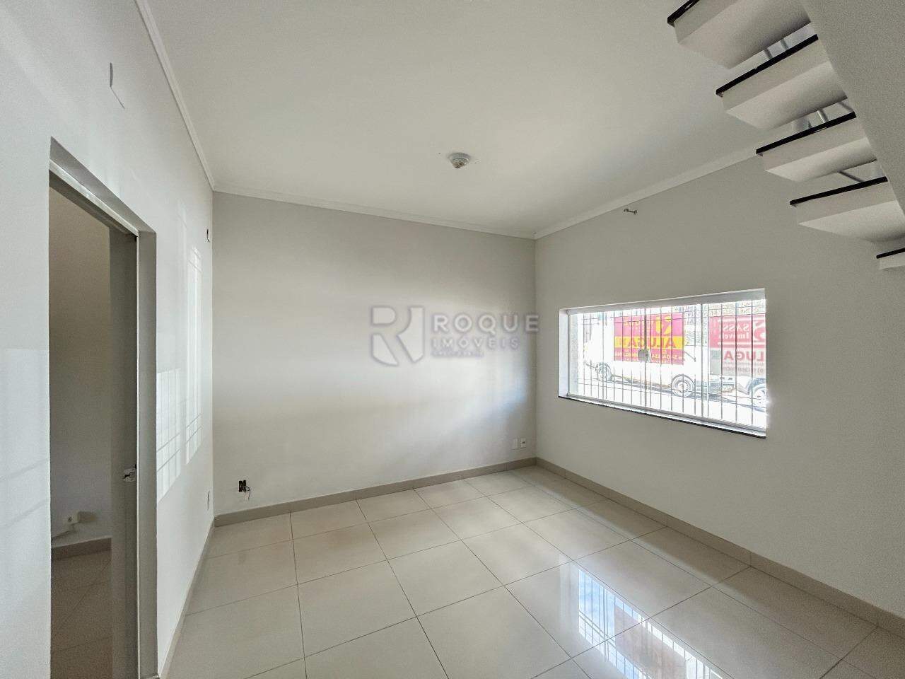 Casa Residencial à venda no bairro Vila São João: Sala