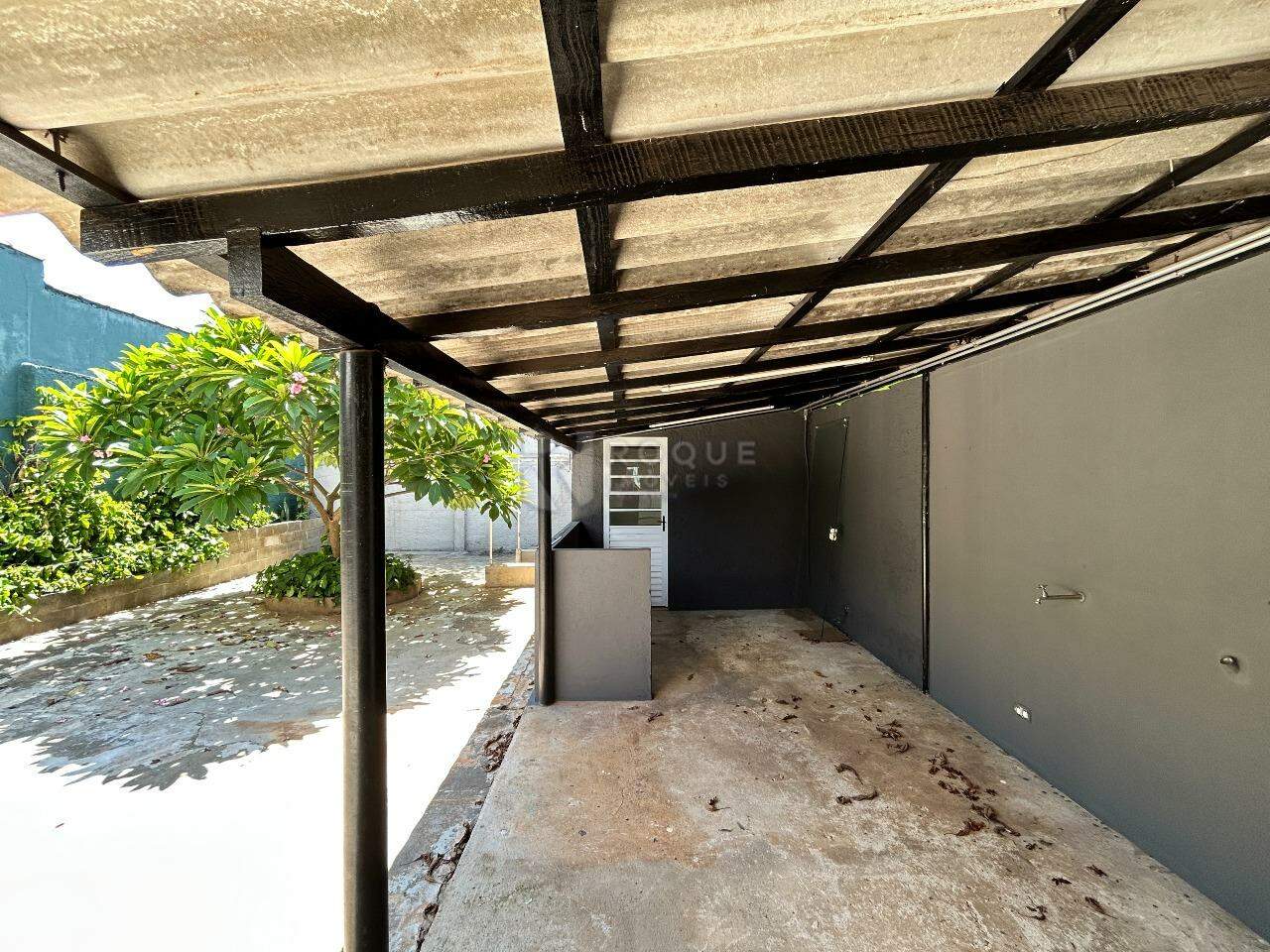 Casa Residencial à venda no bairro Vila São João: Rancho fundo