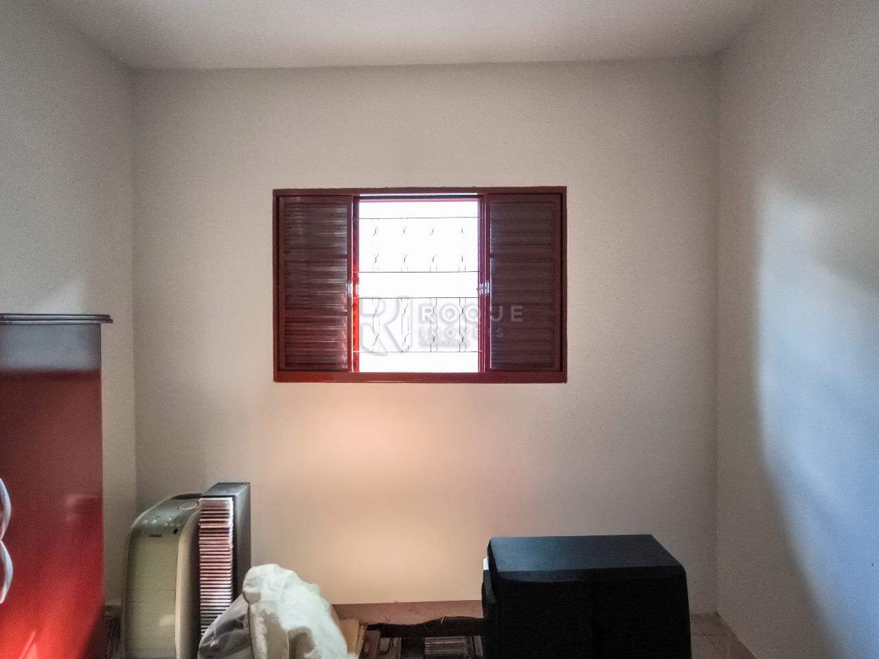 Casa Residencial à venda no bairro Jardim Hortência: DORMITÓRIO 2