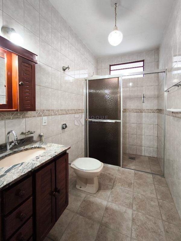 Casa Residencial à venda no bairro Jardim Hortência: BANHEIRO SOCIAL
