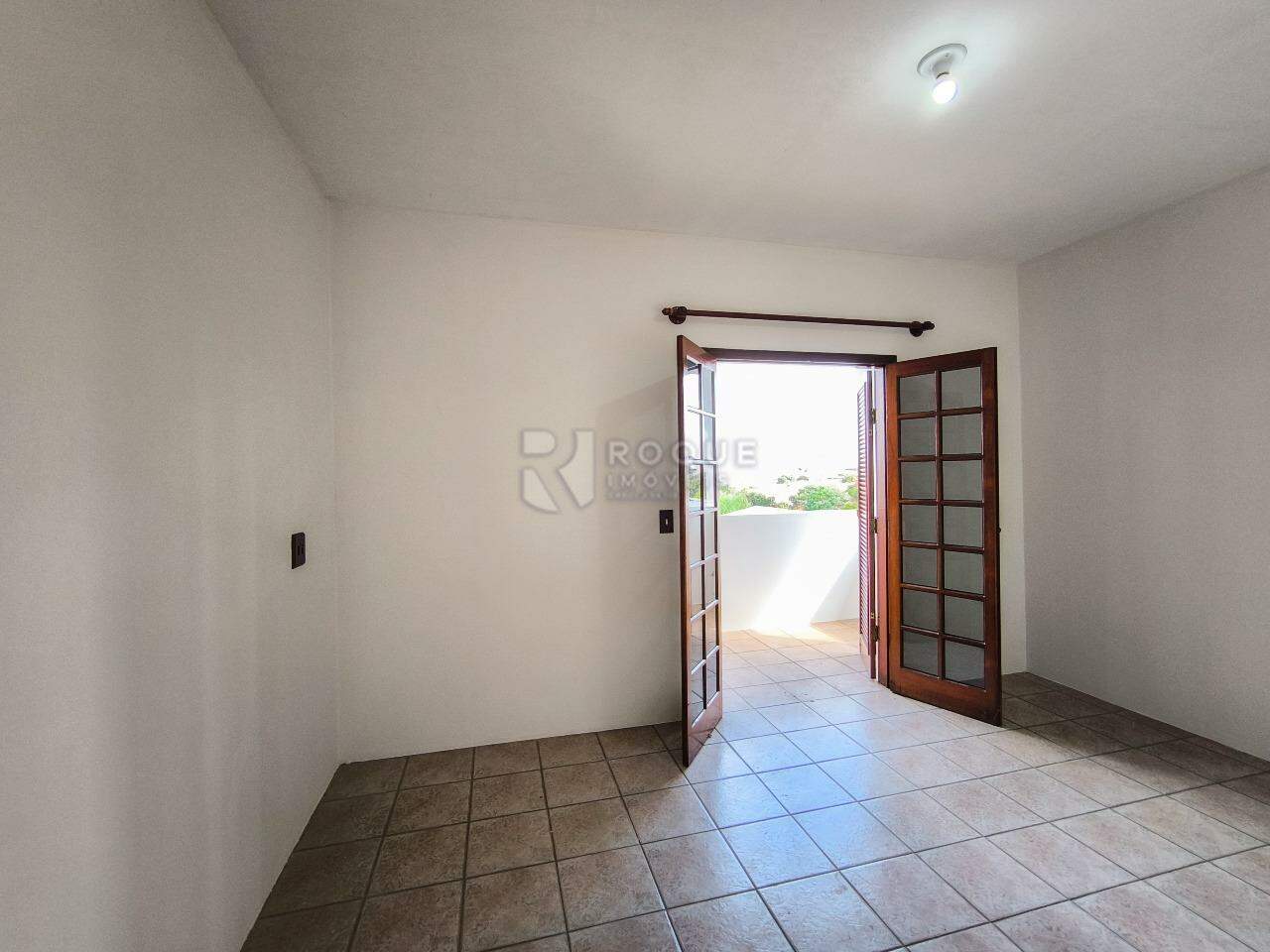 Casa Residencial à venda no bairro Jardim Hortência: DORMITÓRIO 1