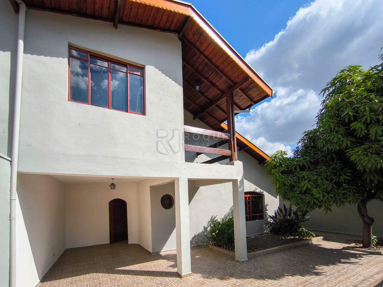 Casa Residencial à venda no bairro Jardim Hortência: FRENTE