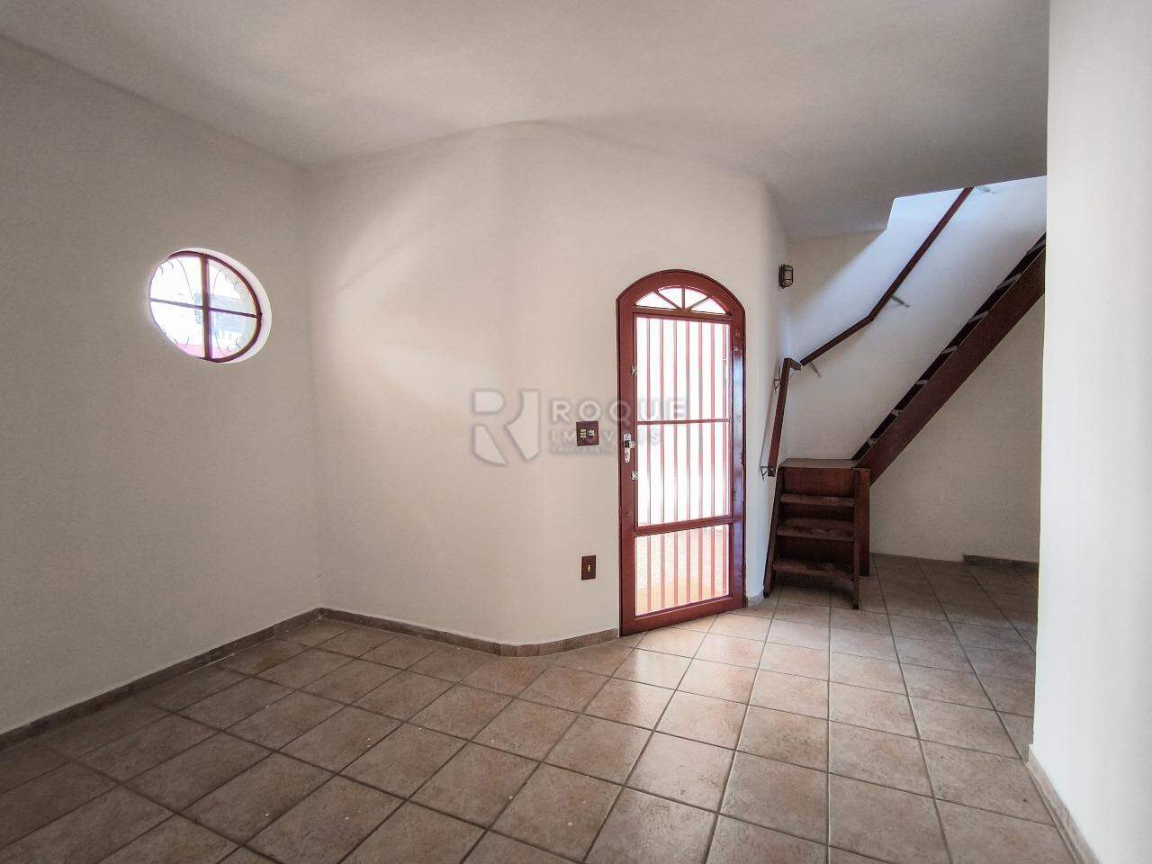 Casa Residencial à venda no bairro Jardim Hortência: HALL DE ENTRADA