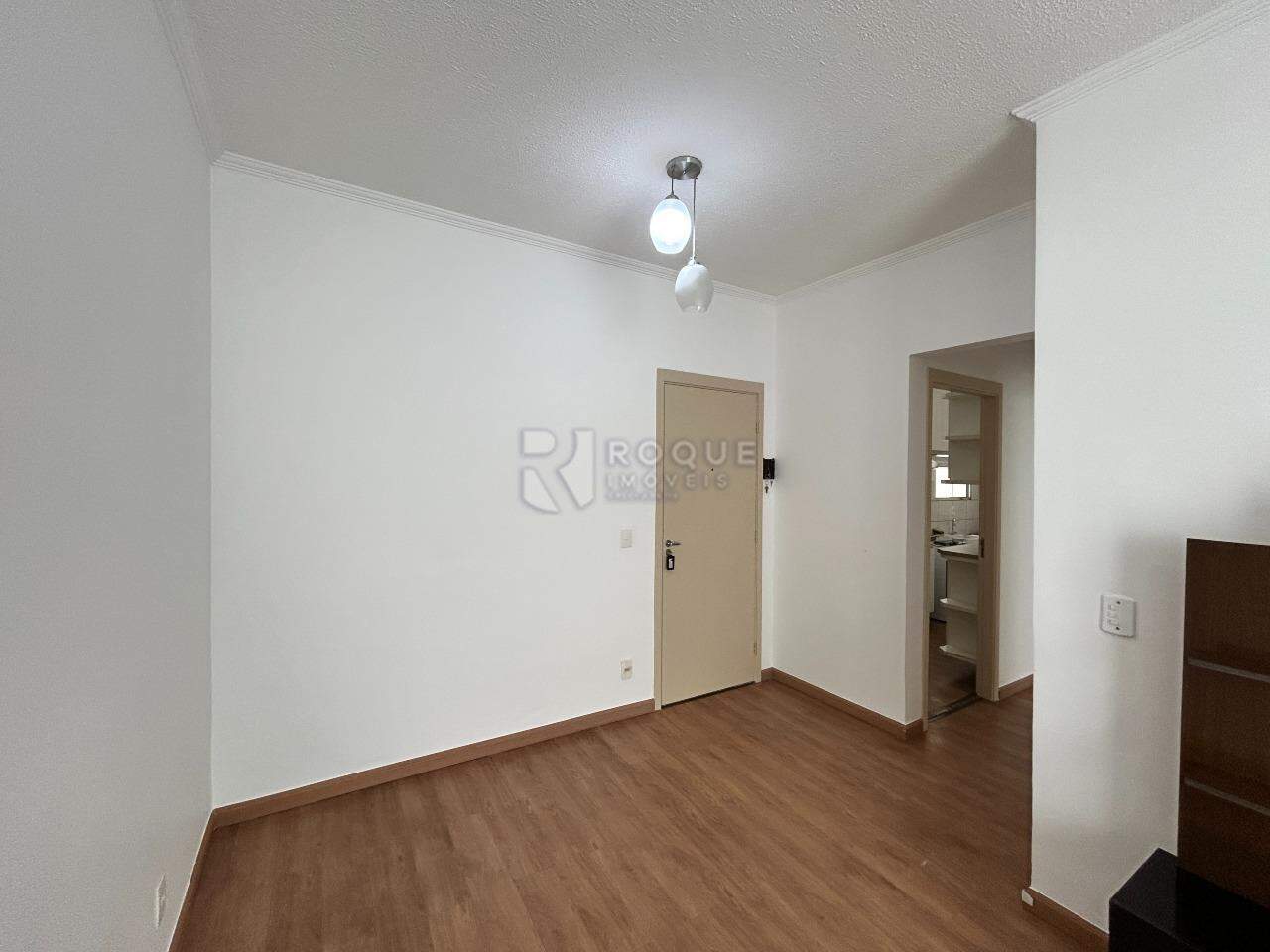 Apartamento para aluguel no bairro Jardim Parque Novo Mundo: Sala 