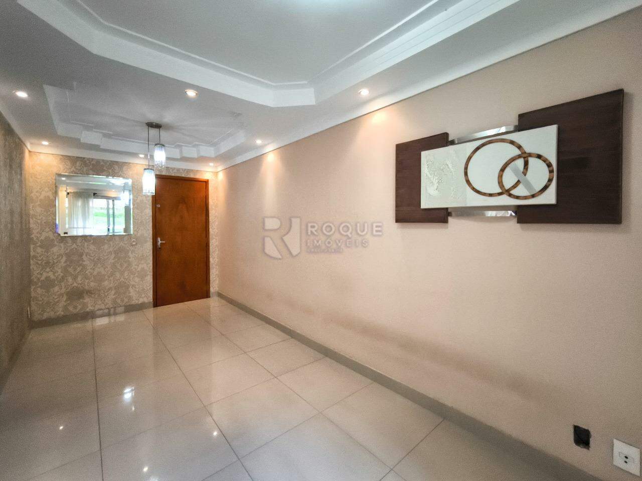 Apartamento à venda no bairro Vila Labaki: SALA DE JANTAR