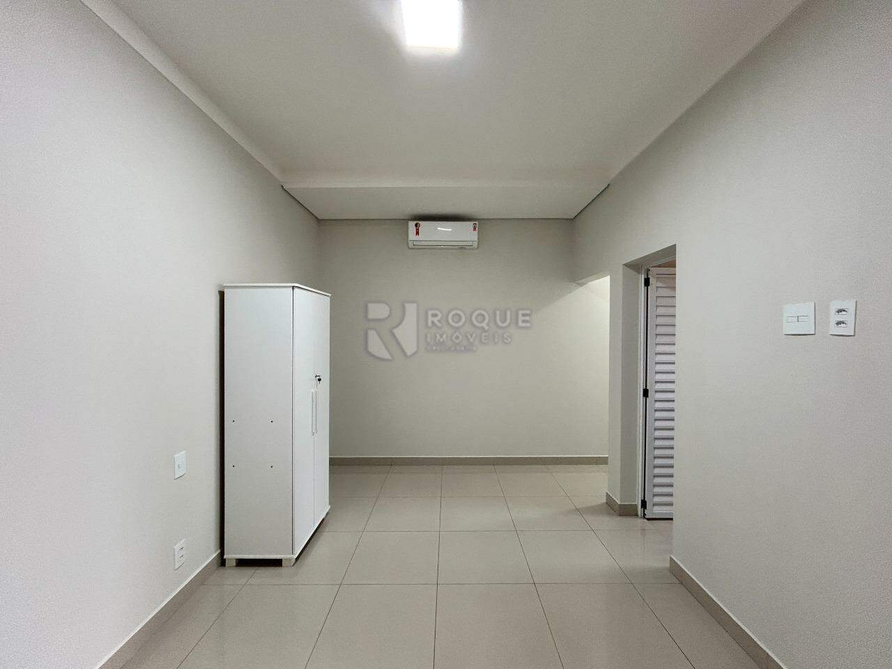 Kitnet para aluguel no bairro Jardim Cidade Universitária I: Dormitório 