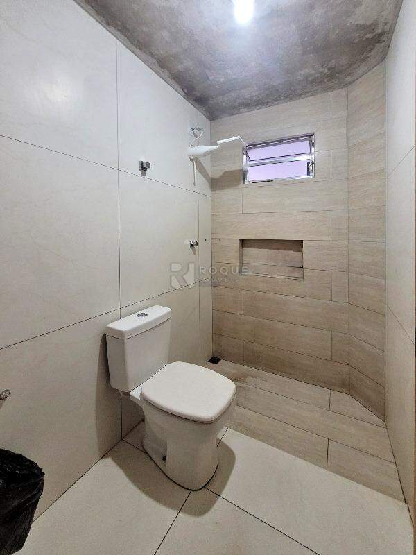 Casa Residencial à venda no bairro Jardim Residencial Antonio Simonetti III: WC Social