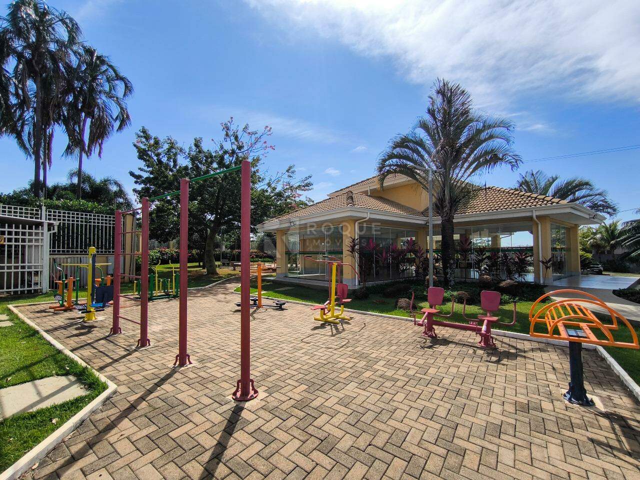 Terreno em condomínio à venda no bairro Terras de São Bento I: ACADEMIA LIVRE