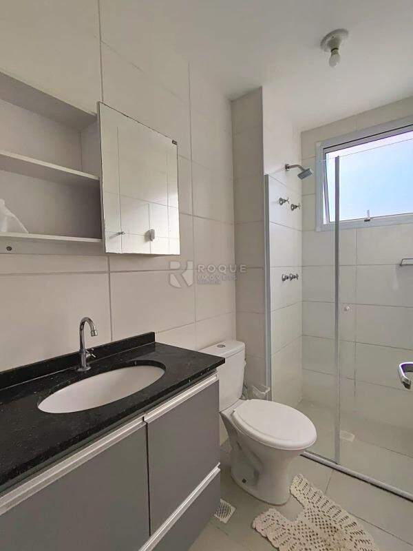 Apartamento para aluguel no bairro Jardim Santa Adélia: Wc social