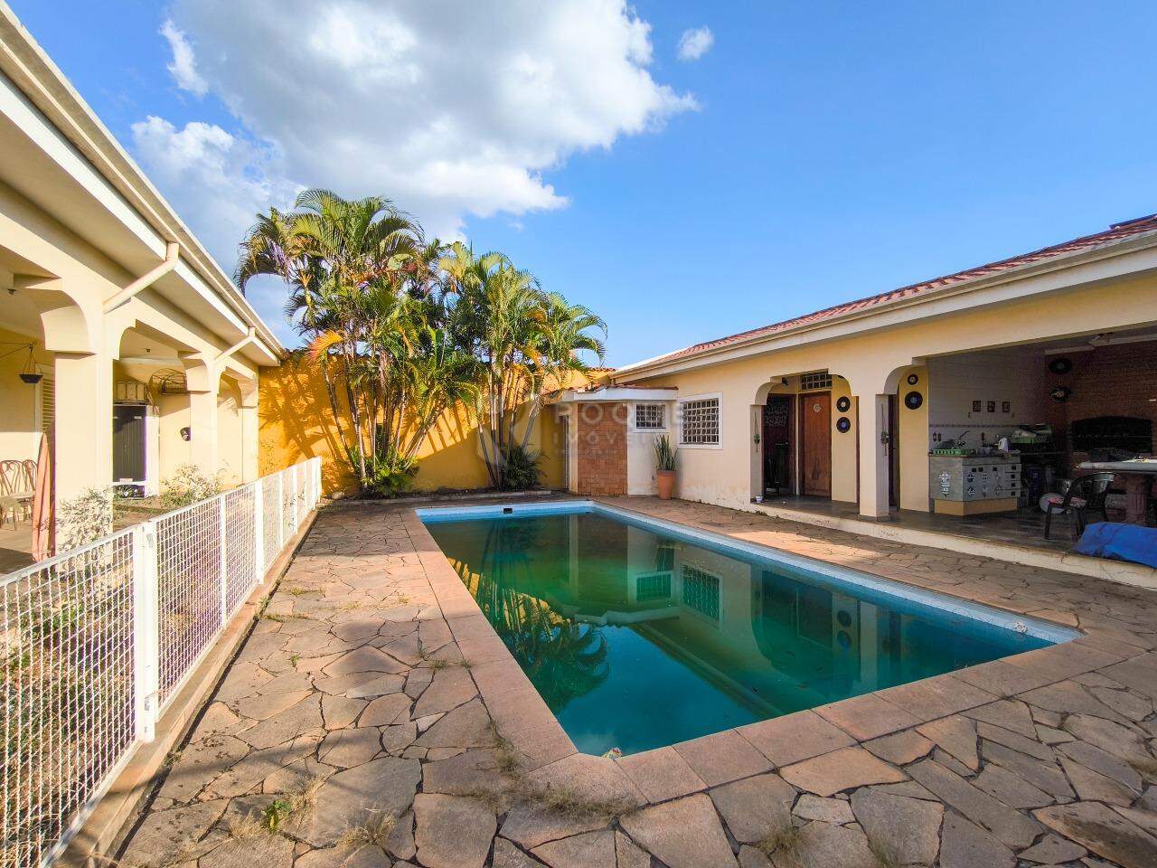 Casa Residencial à venda no bairro Jardim Elite: PISCINA