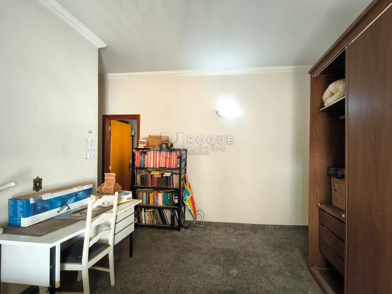 Casa Residencial à venda no bairro Jardim Elite: SUÍTE