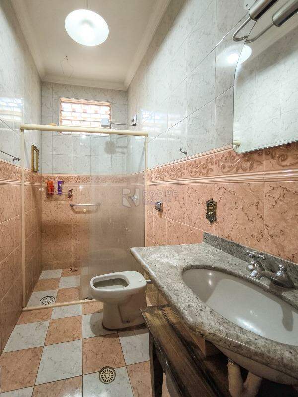 Casa Residencial à venda no bairro Jardim Elite: BANHEIRO SOCIAL