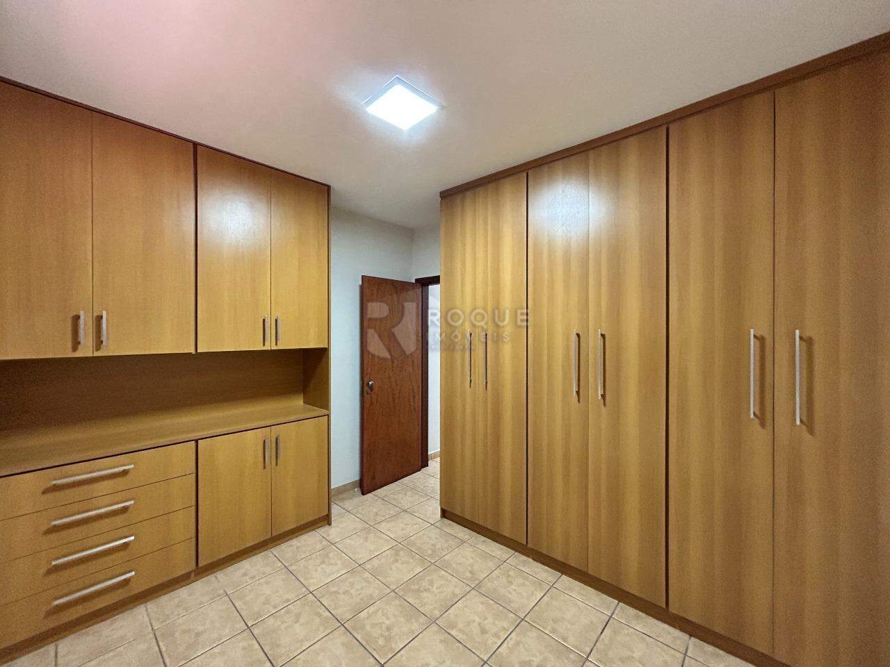 Casa Residencial para aluguel no bairro Vila São Luiz: Dormitório 1