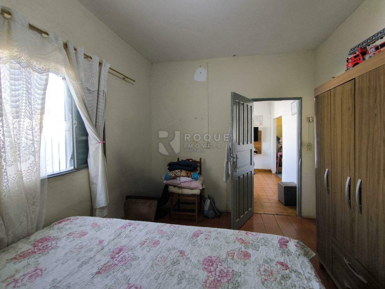 Casa Residencial à venda no bairro Jardim Perola: DORMITÓRIO CASA 1