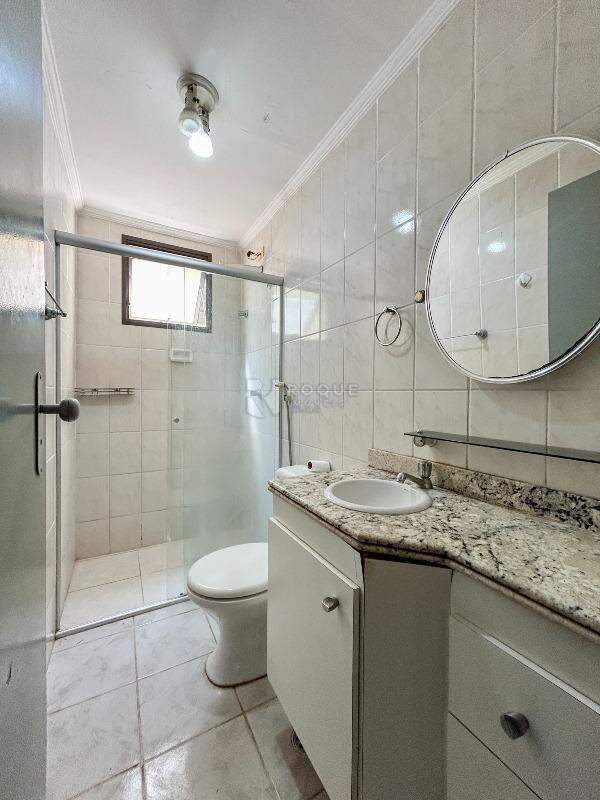 Apartamento à venda no bairro Jardim Ipiranga: WC social