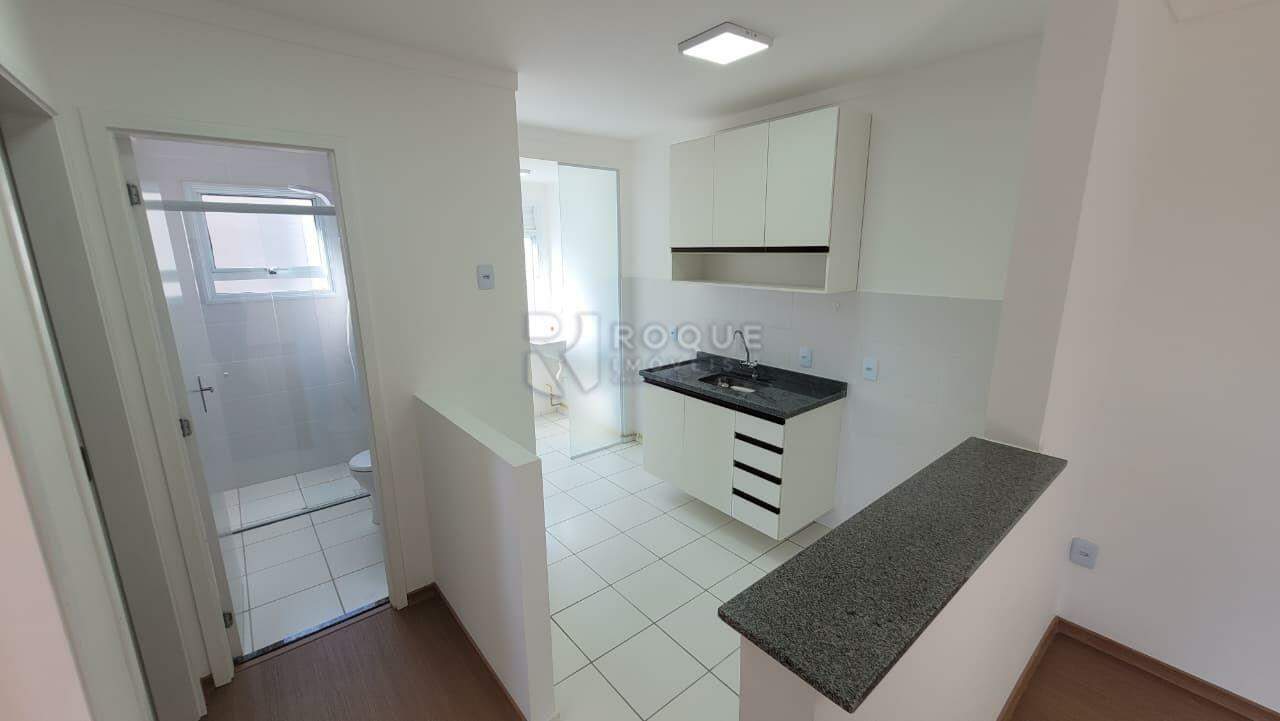 Apartamento à venda no bairro Parque Residencial Anavec: COZINHA