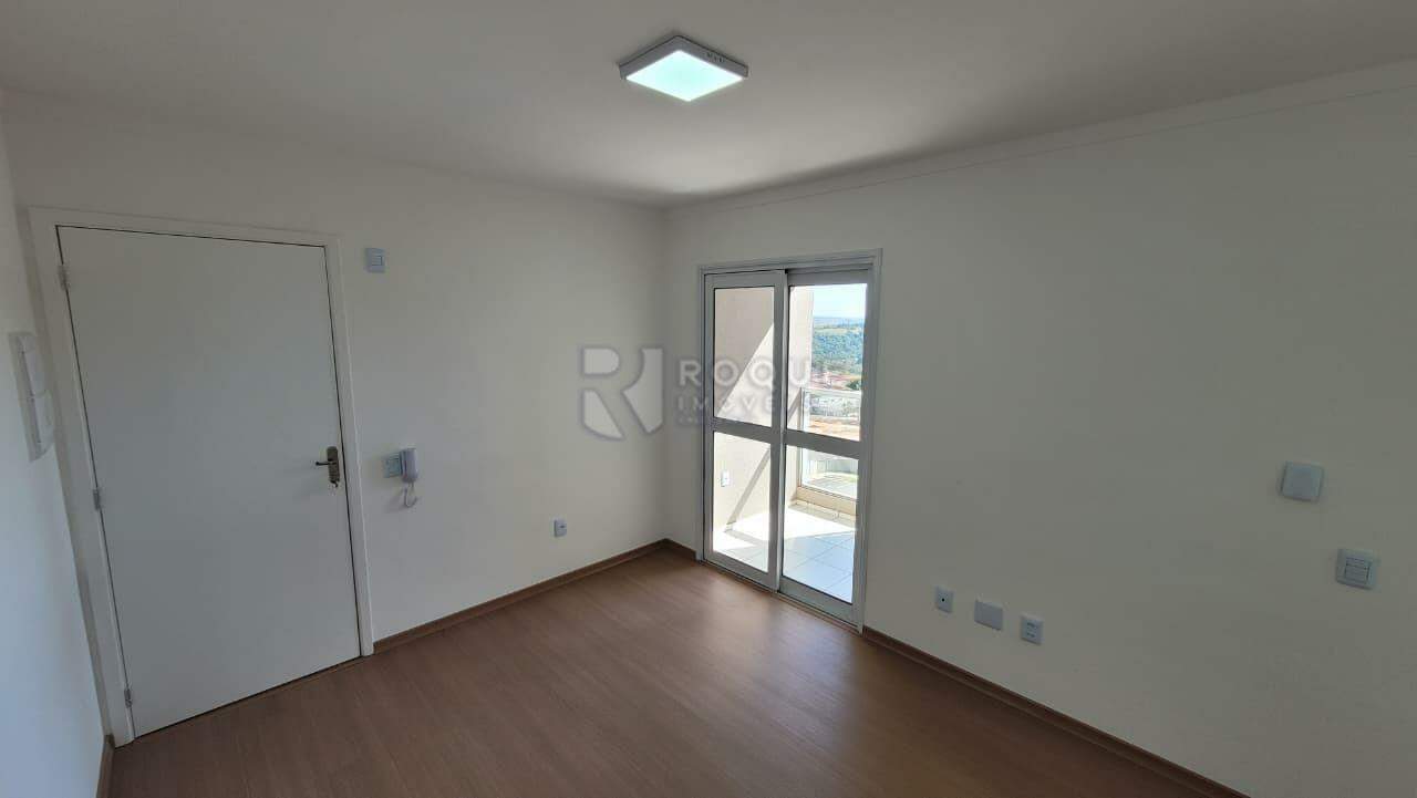Apartamento à venda no bairro Parque Residencial Anavec: SALA