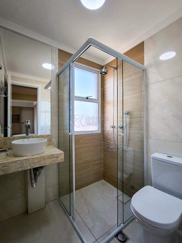 Apartamento para aluguel no bairro Jardim Esmeralda: Wc social