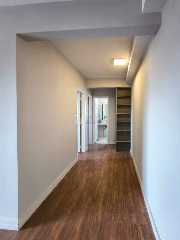 Apartamento para aluguel no bairro Jardim Esmeralda: Hall