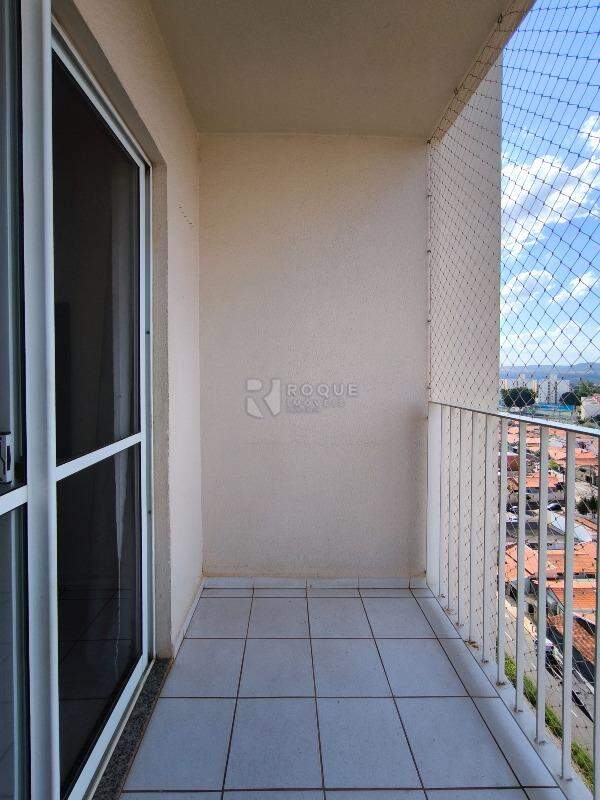 Apartamento para aluguel no bairro Jardim Esmeralda: Sacada