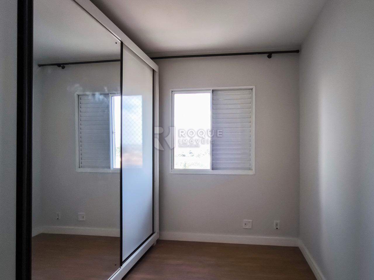 Apartamento para aluguel no bairro Jardim Esmeralda: Dormitório 2