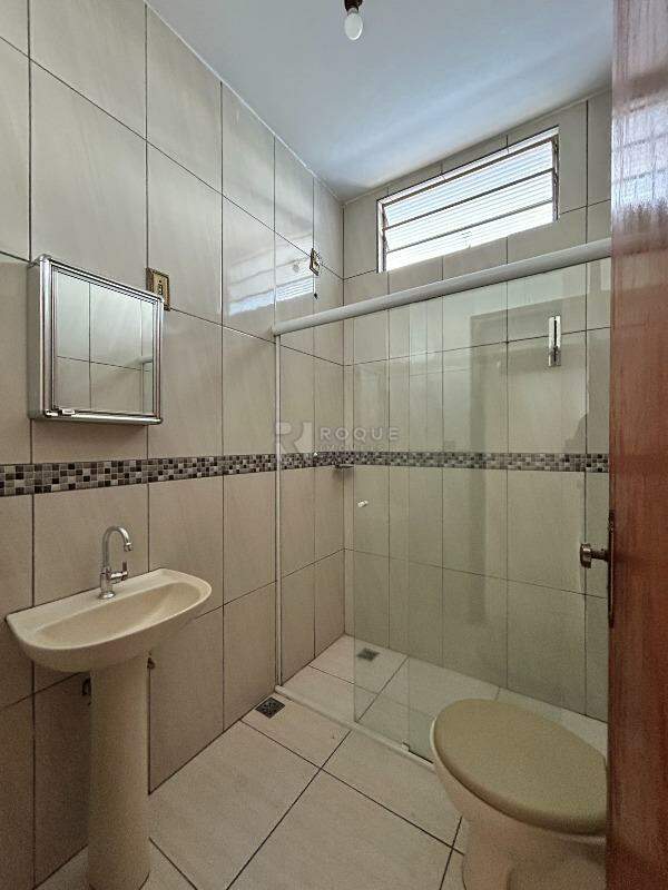 Casa Residencial para aluguel no bairro Jardim Bela Vista: WC social 