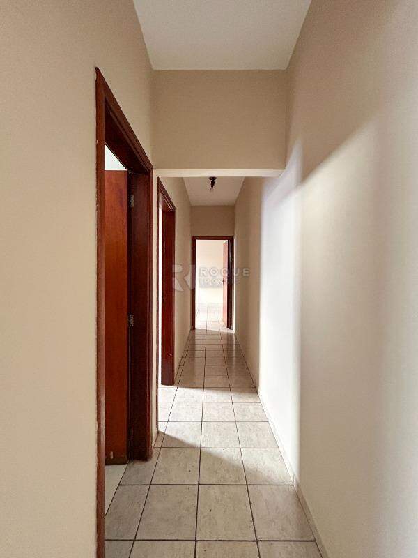 Casa Residencial para aluguel no bairro Jardim Bela Vista: Hall 