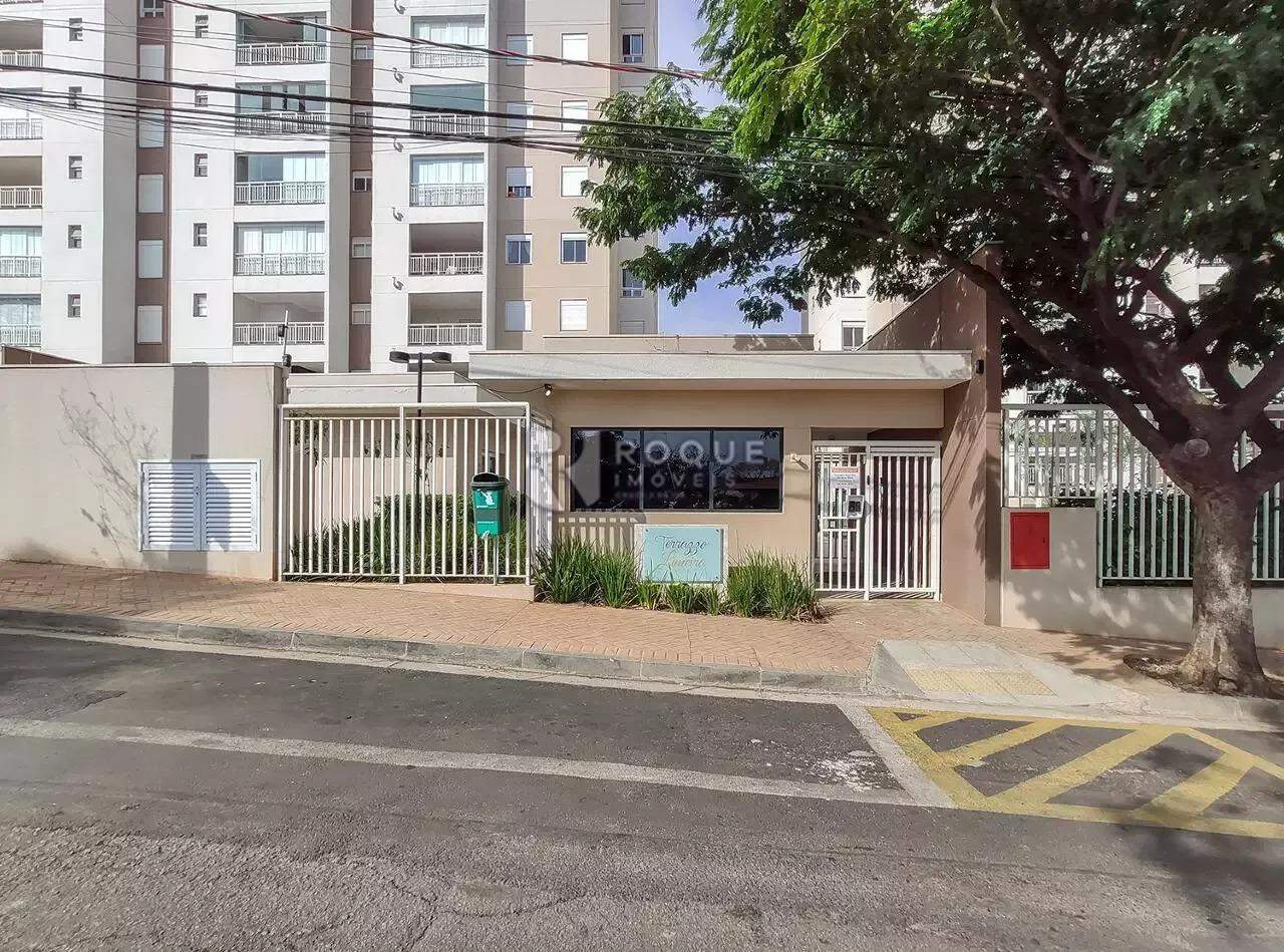 Apartamento para aluguel no bairro Vila Santa Rosália: Fachada