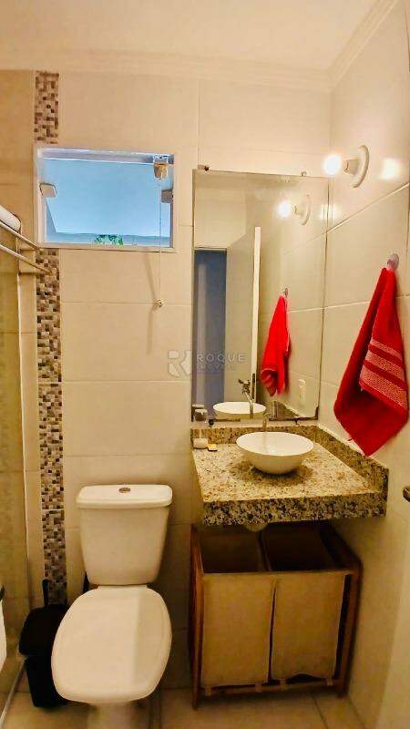 Apartamento à venda no bairro Jardim Florença: W.C SUITE