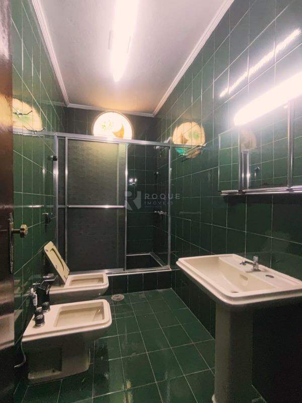 Casa Residencial para aluguel no bairro Vila Rocha: Suíte