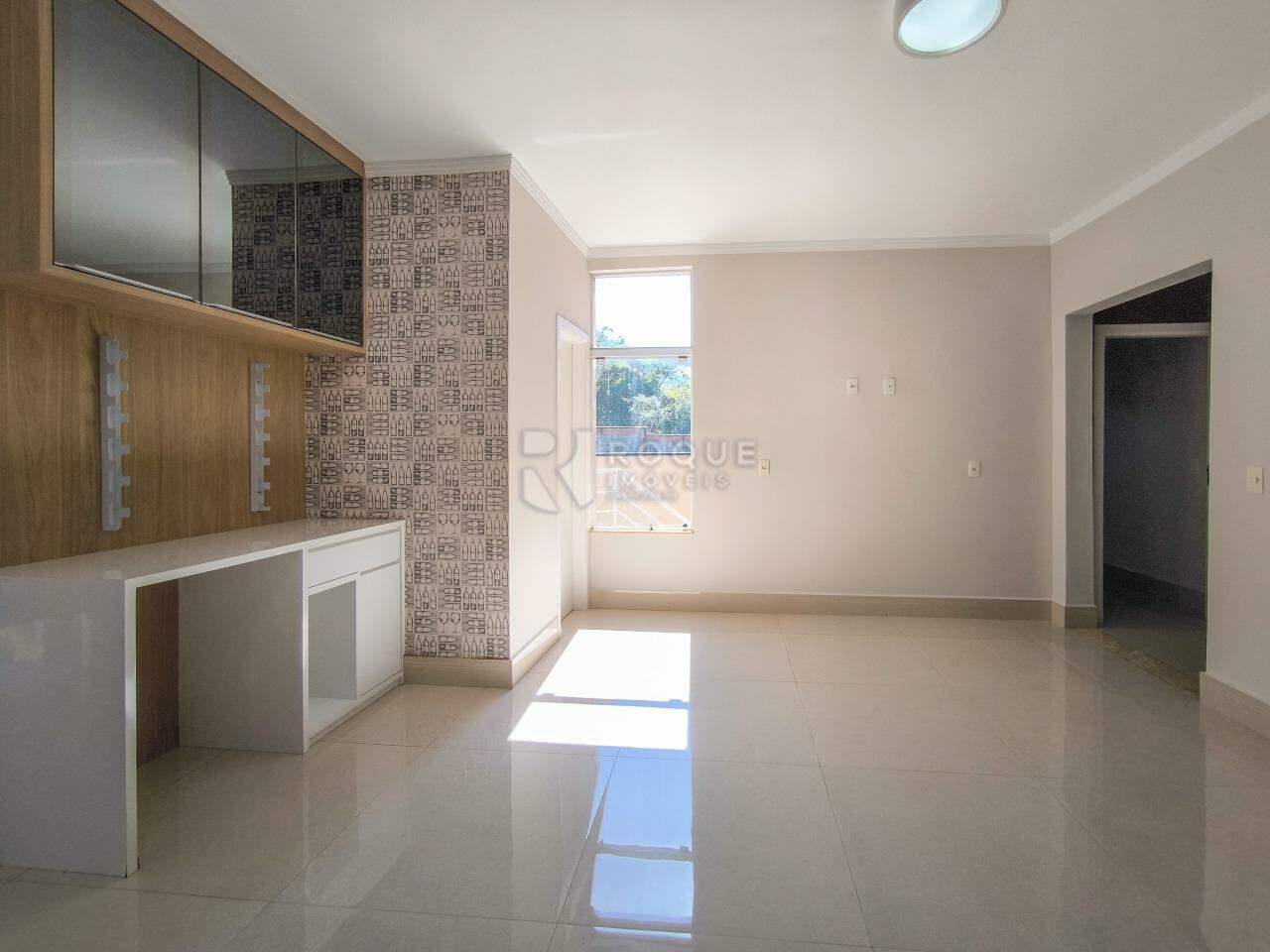 Casa em condomínio para aluguel no bairro Jardim Porto Real V: SALA DE JANTAR