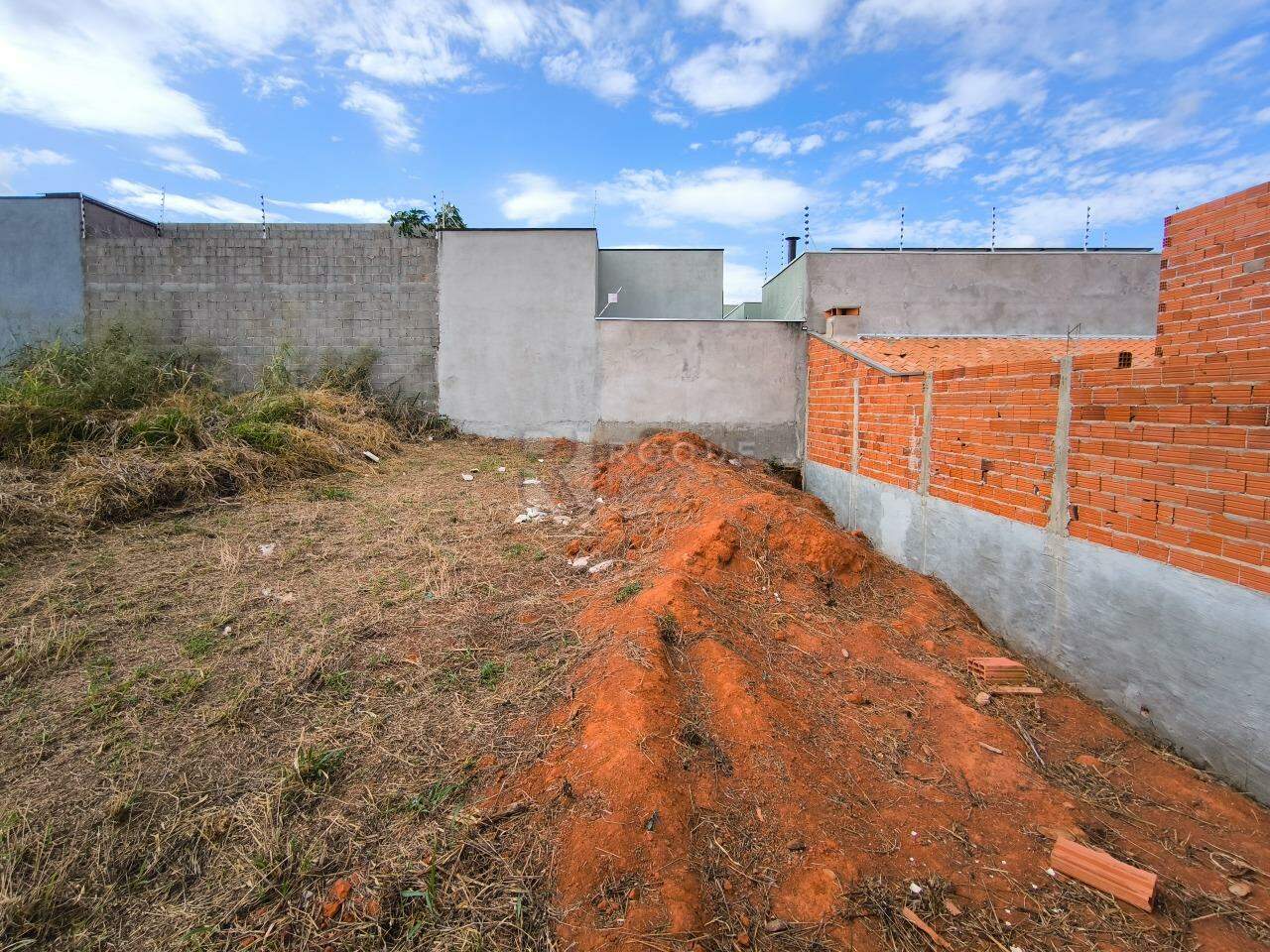 Terreno à venda no bairro Campo Verde 2: 