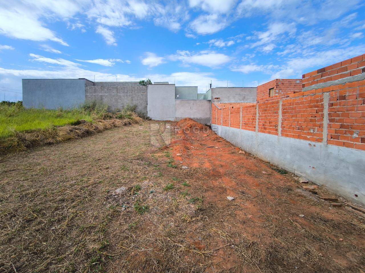 Terreno à venda no bairro Campo Verde 2: 