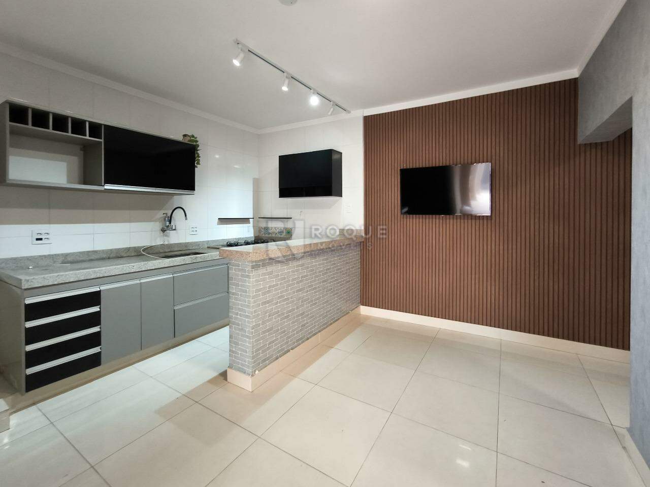 Casa Residencial à venda no bairro Jardim Gustavo Peccinini: SALA DE JANTAR