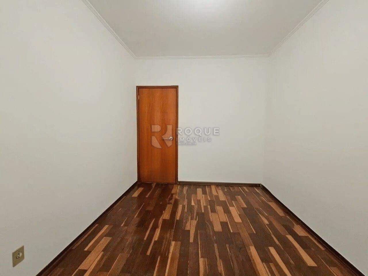 Apartamento para aluguel no bairro Cidade Jardim: Dormitório 01