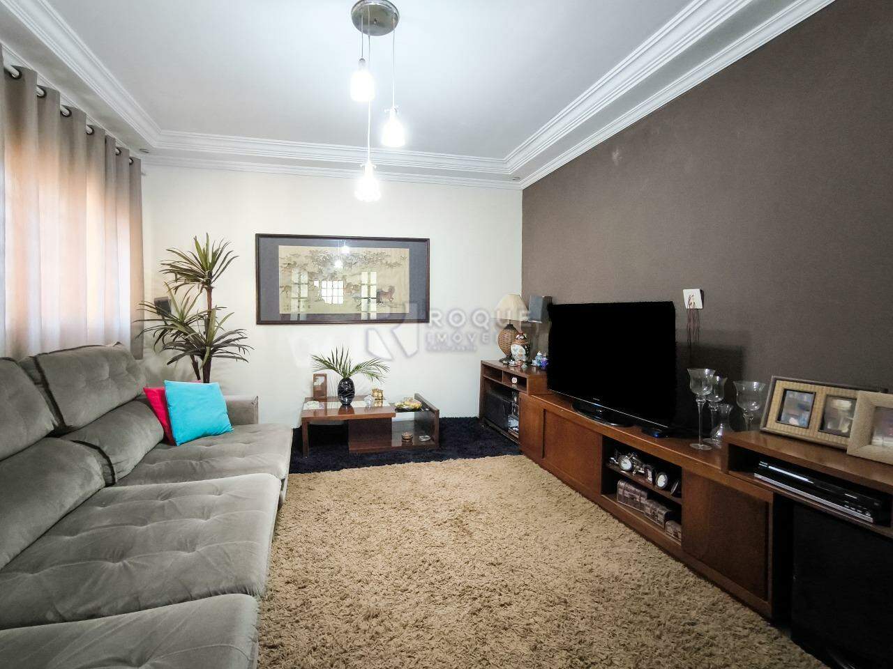 Casa em condomínio à venda no bairro Estância Eldorado: SALA DE TV